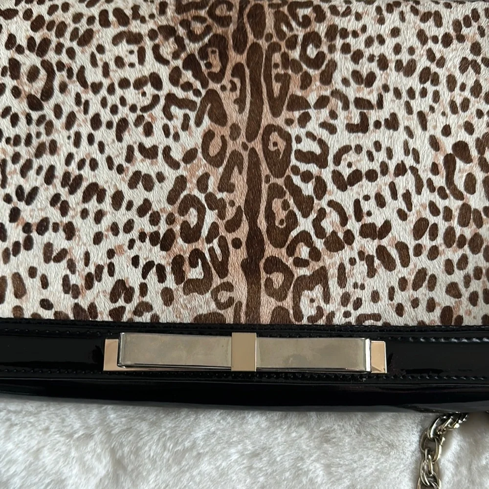 NWT WHBM Animal Print Clutch, Removable Chain - Picture 4 of 11